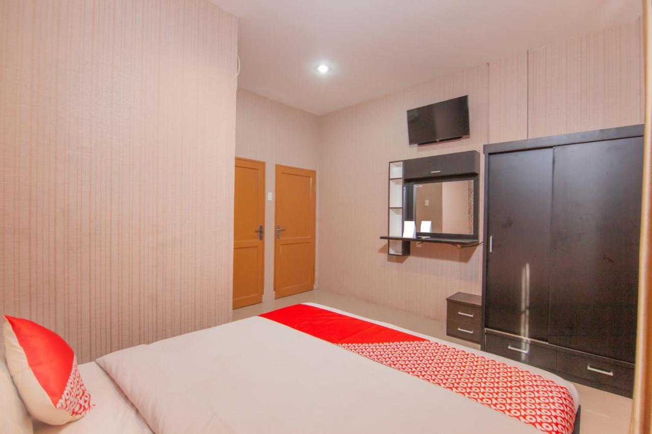 Oyo 2310 Residence 68 Pematangsiantar Ngoại thất bức ảnh