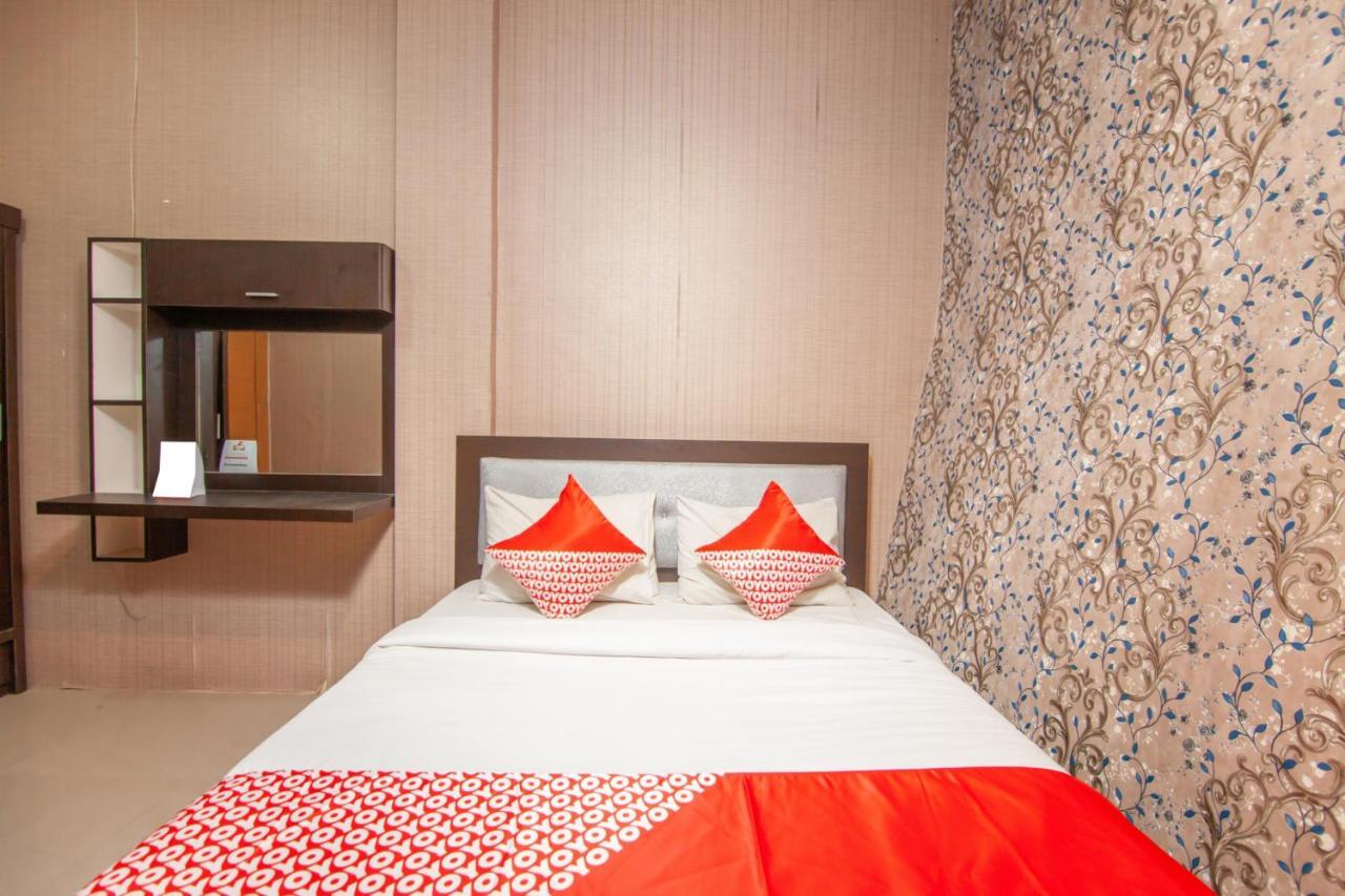 Oyo 2310 Residence 68 Pematangsiantar Ngoại thất bức ảnh